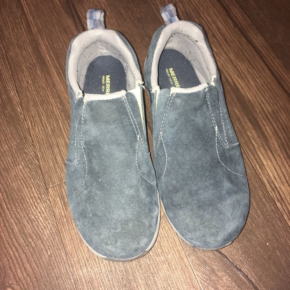 Merrell blue slip on leather sneakers, kids 5.5
